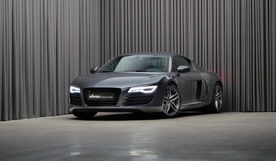 Audi R8 4,2 FSi Coupé quattro R-tr. 2d