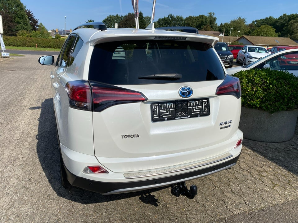 Toyota RAV4 2,5 Hybrid H3 Selected MDS 4x4 5d