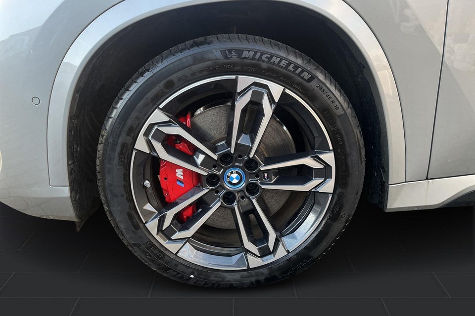 BMW iX1 eDrive20 M-Sport Pro 5d