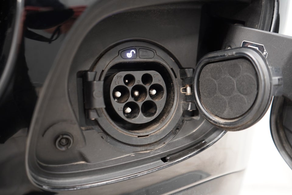 Mercedes GLC300 de 2,0 aut. 4Matic 5d