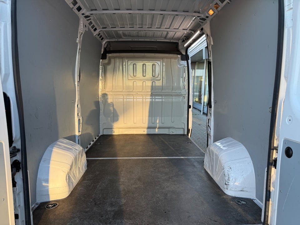 Citroën Jumper 33 2,2 BlueHDi 140 L2H2 FlexLine