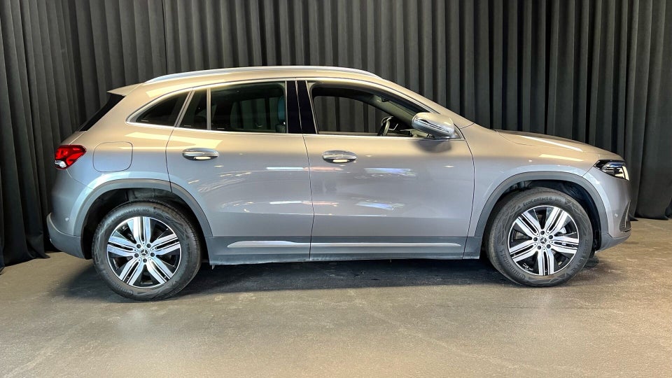 Mercedes EQA250+ Progressive 5d