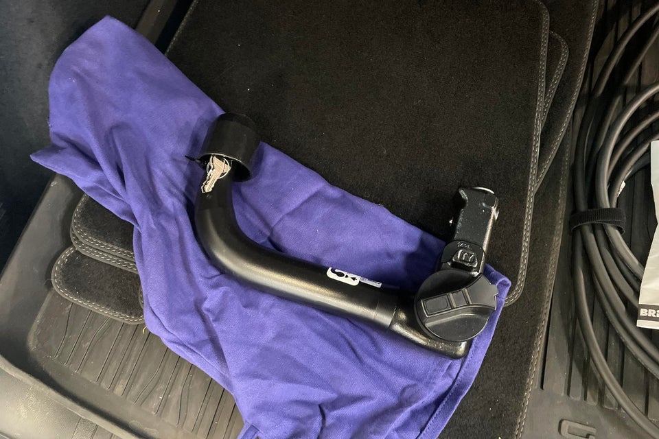 Ford Kuga 2,5 PHEV Vignale CVT 5d