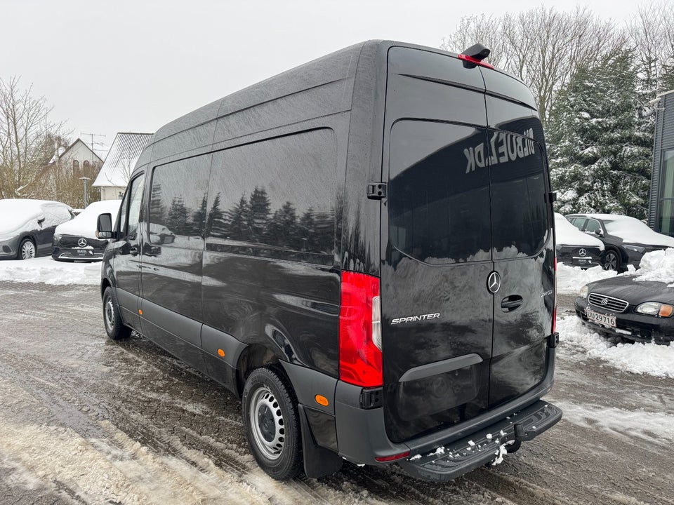 Mercedes Sprinter 214 2,2 CDi A2 Kassevogn aut. FWD