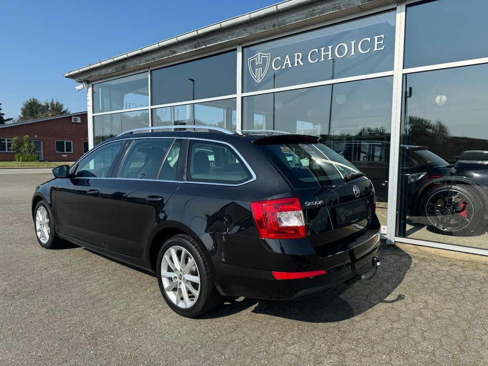 Skoda Octavia 1,6 TDi 105 Ambition Combi 5d