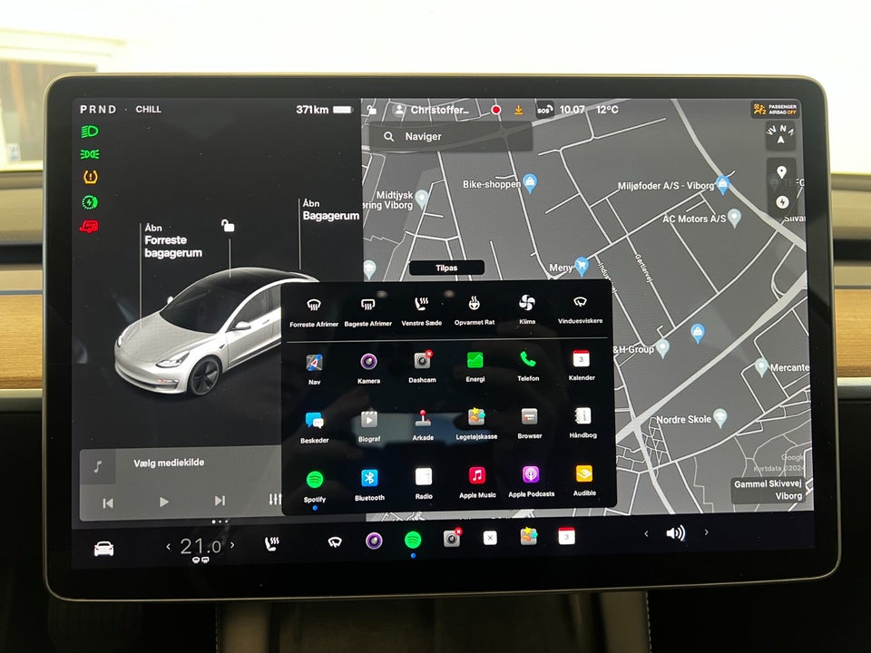 Tesla Model 3 Standard Range+ RWD 4d