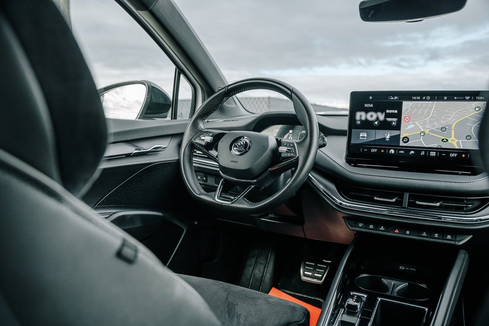 Skoda Enyaq 60 iV Sportline 5d