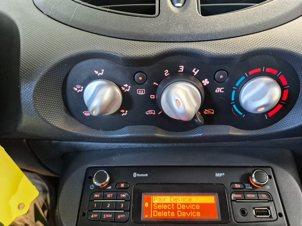 Renault Twingo 1,2 16V Authentique ECO2 3d
