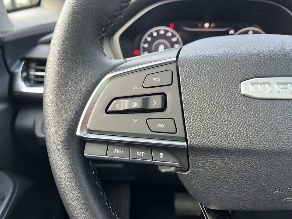 Maxus Euniq5 70 6prs 5d