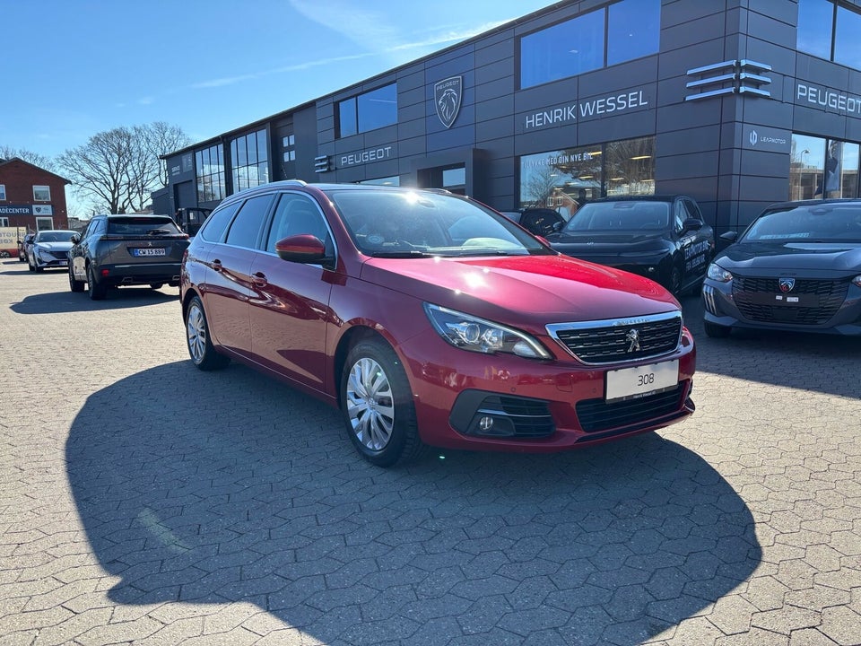 Peugeot 308 1,6 BlueHDi 120 Allure Sky SW EAT6 5d