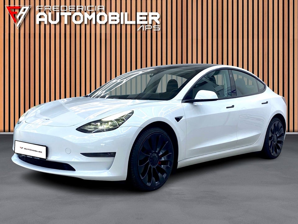 Tesla Model 3 Performance AWD 4d