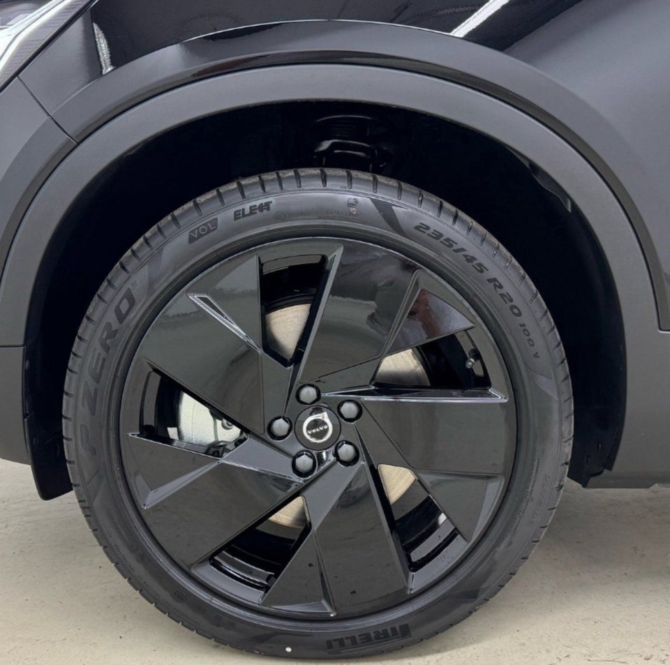 Volvo EC40 Twin Performance Black Edition Ultra 5d