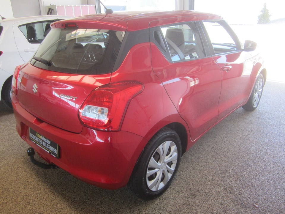 Suzuki Swift 1,2 Dualjet Club 5d