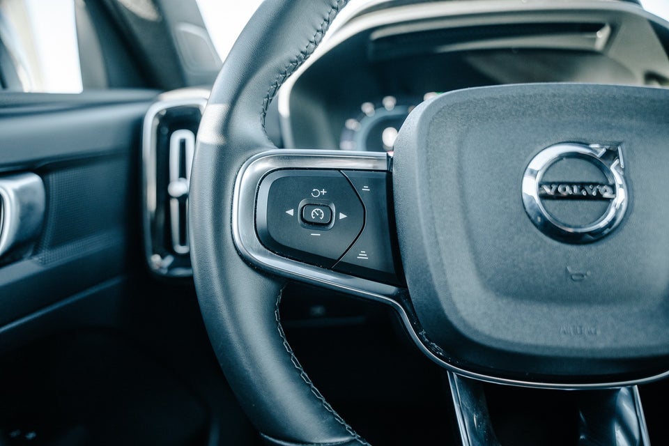 Volvo XC40 P6 ReCharge Plus 5d