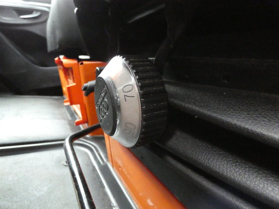 Mercedes Sprinter 319 3,0 CDi A3 Chassis aut. RWD 2d