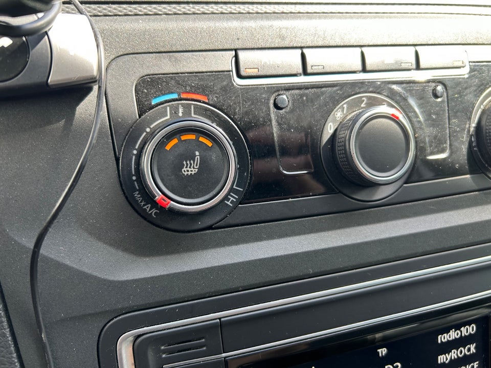 VW Caddy Maxi 2,0 TDi 102 DSG BMT Van 4d