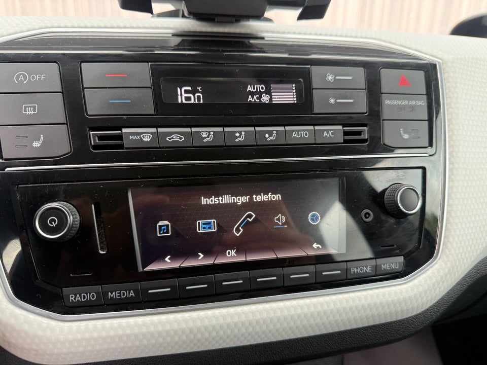 VW Up! 1,0 MPi 60 Design Up! BMT 5d