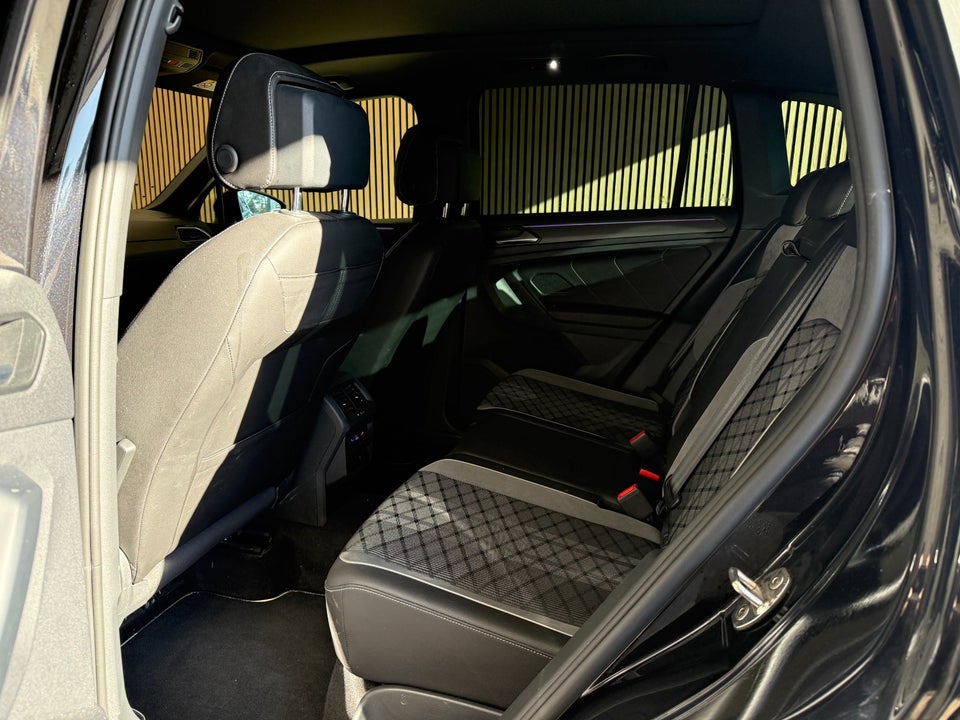 VW Tiguan 1,4 eHybrid R-line DSG 5d