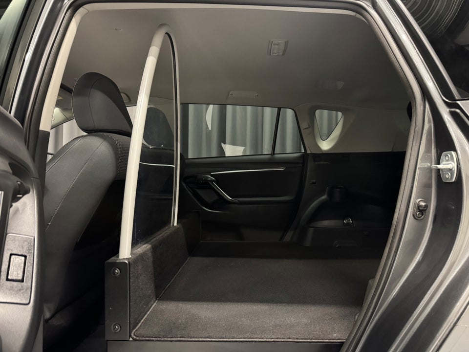 Toyota Sportsvan 1,6 D-4D T2 Touch 5d