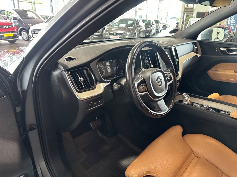 Volvo XC60 2,0 T8 407 Inscription aut. AWD 5d