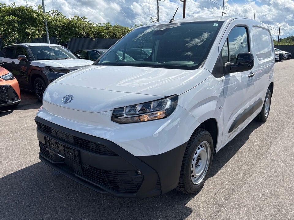 Toyota ProAce City 1,5 D 102 Medium Comfort Master
