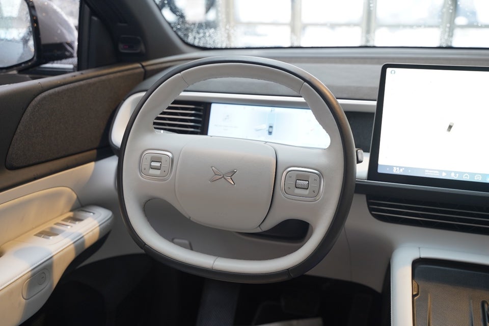 Xpeng G6 Standard Range 5d