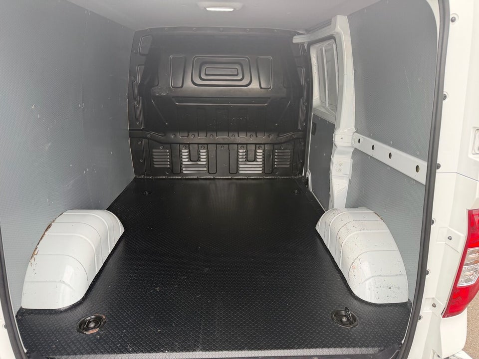 Maxus e-Deliver 3 50 Cargo Van SWB