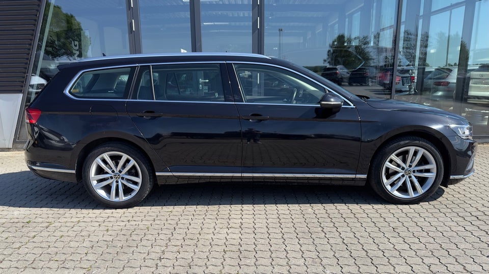 VW Passat 1,5 TSi 150 Elegance Variant DSG 5d