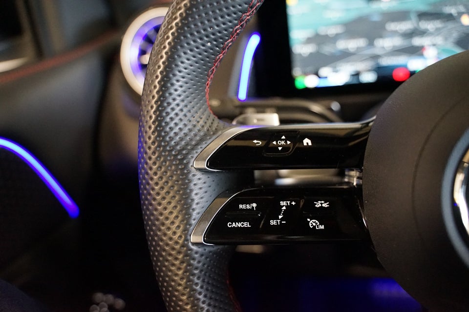 Mercedes EQB350 AMG Line 4Matic 5d