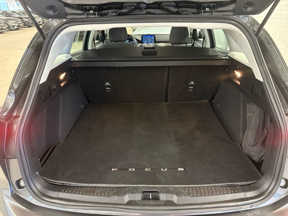 Ford Focus 1,5 EcoBlue Titanium stc. aut. 5d