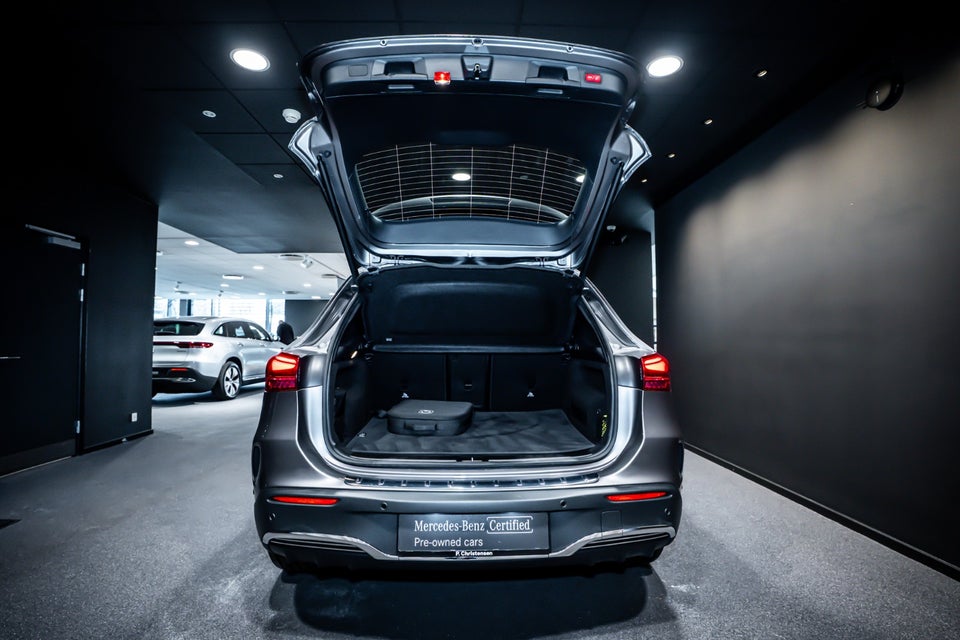 Mercedes EQA250+ AMG Advance 5d