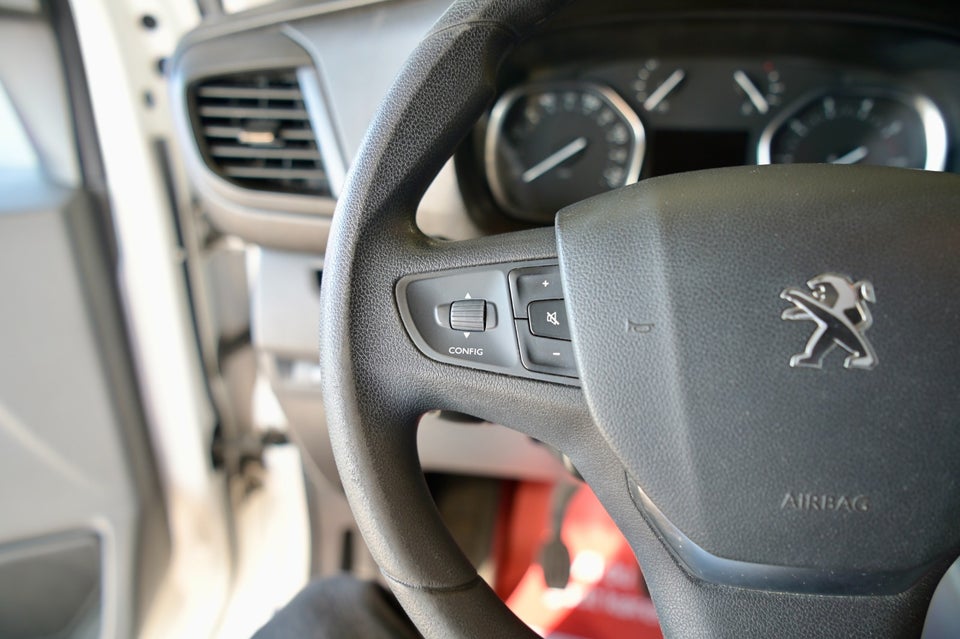 Peugeot Expert 1,6 BlueHDi 115 L2 Plus Van