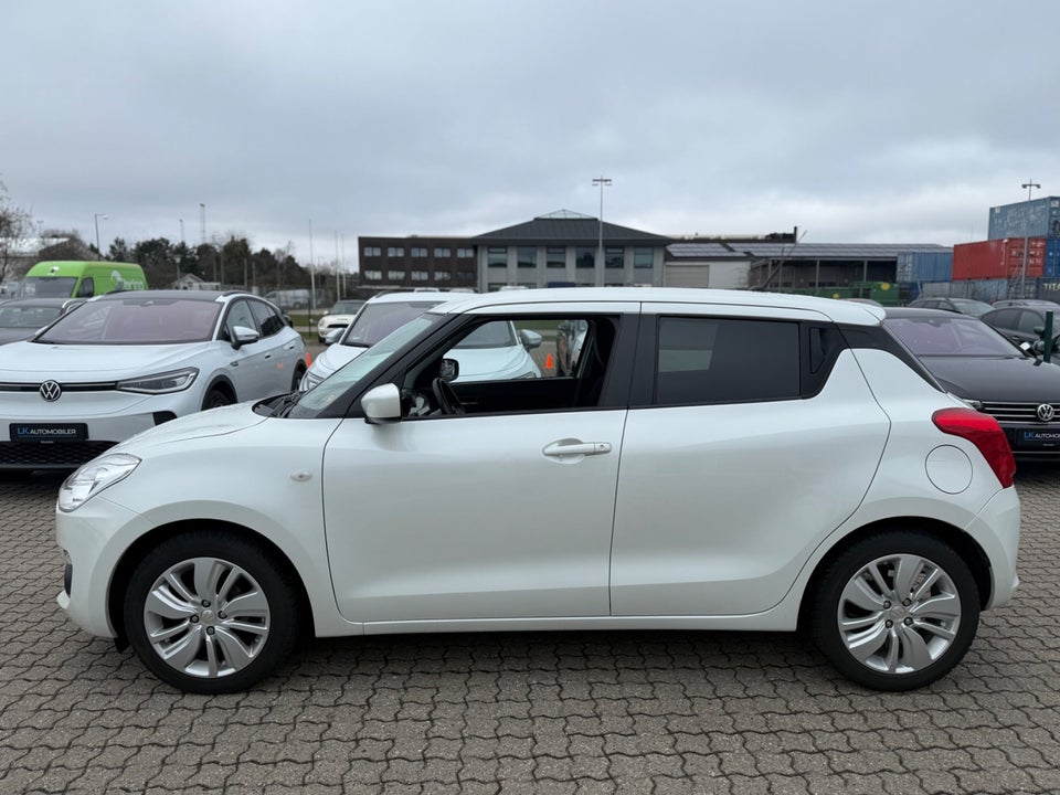 Suzuki Swift 1,2 Dualjet Action CVT 5d