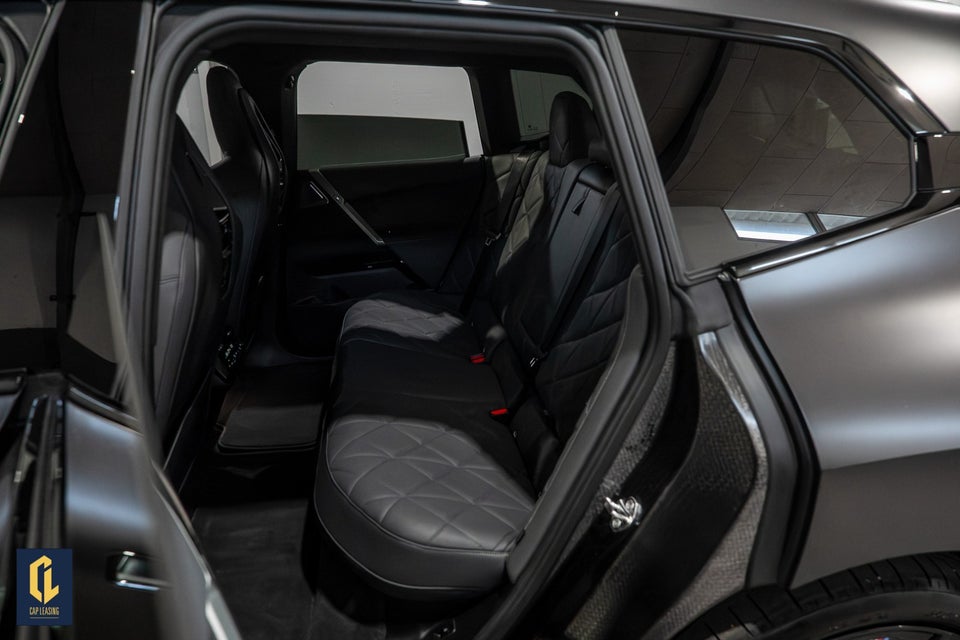 BMW iX xDrive60 Supercharged 5d