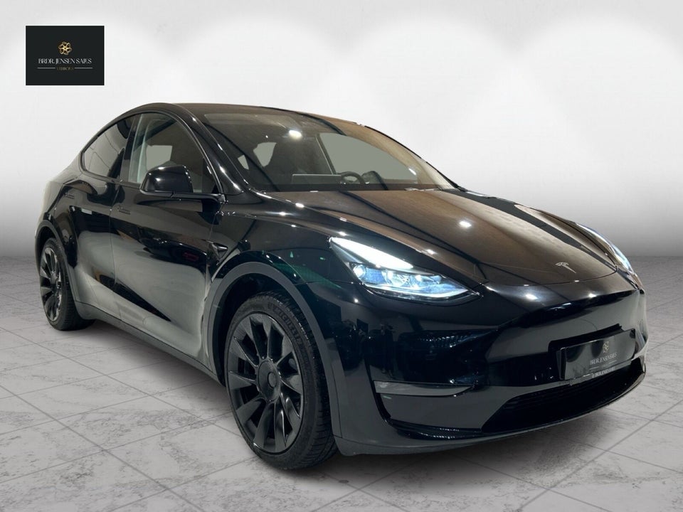 Tesla Model Y Long Range AWD 5d