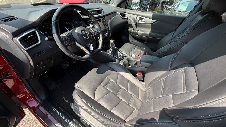 Nissan Qashqai 1,3 Dig-T 160 Tekna+ Dynamic DCT 5d
