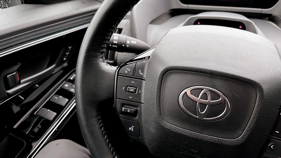 Toyota bZ4X Executive 5d