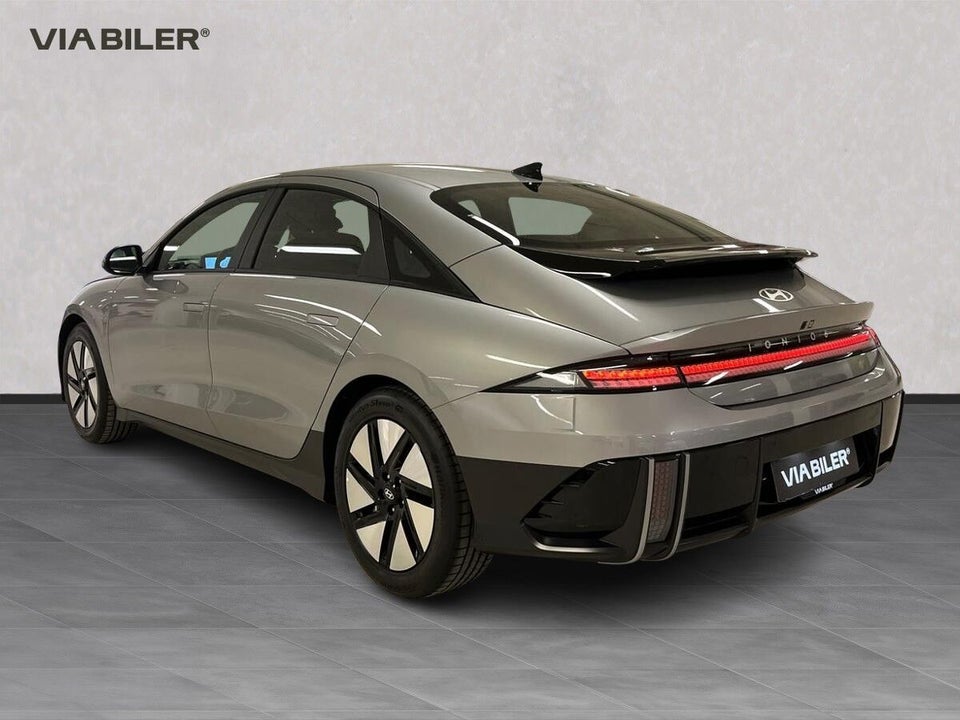 Hyundai Ioniq 6 53 Essential 4d
