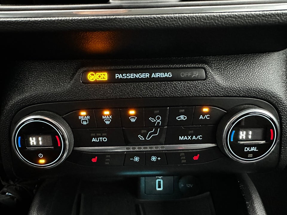 Ford Focus 1,5 EcoBlue Active Van 5d