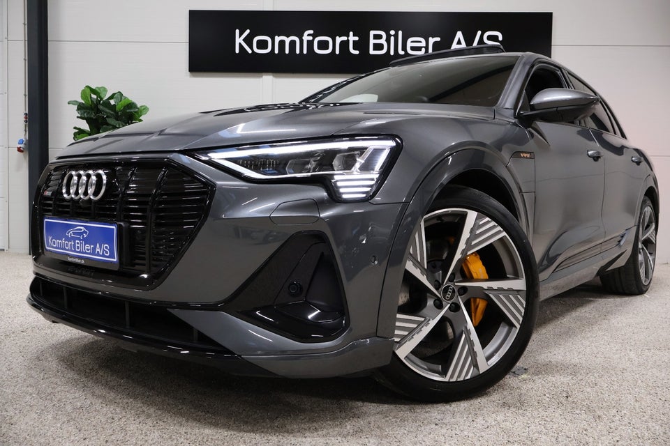 Audi e-tron 55 S-line quattro 5d