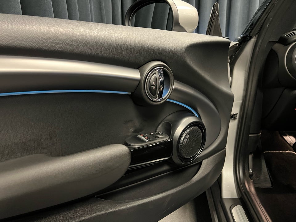 MINI Cooper SE Yours Trim 3d