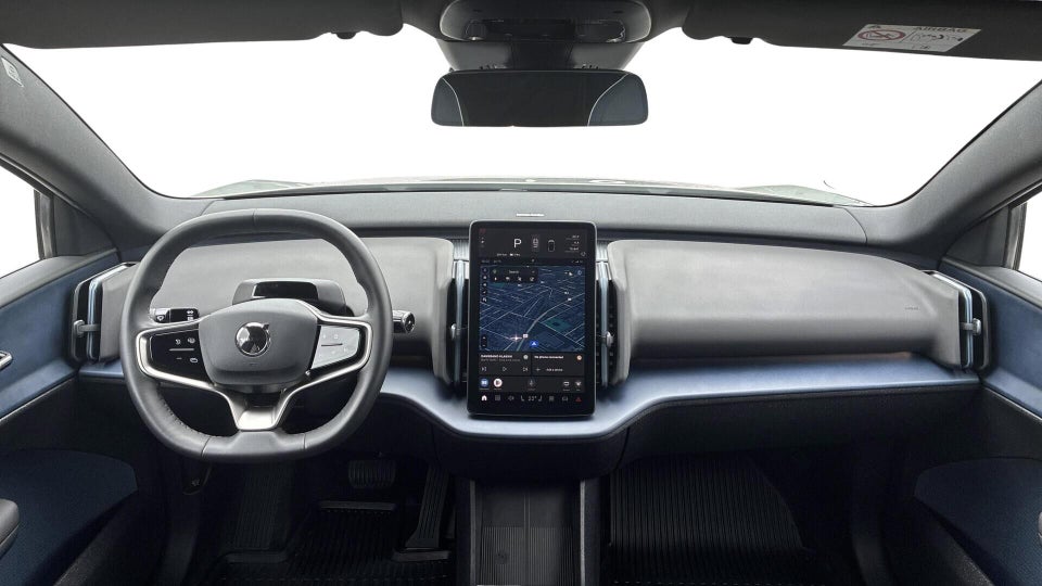 Volvo EX30 Extended Range Plus 5d
