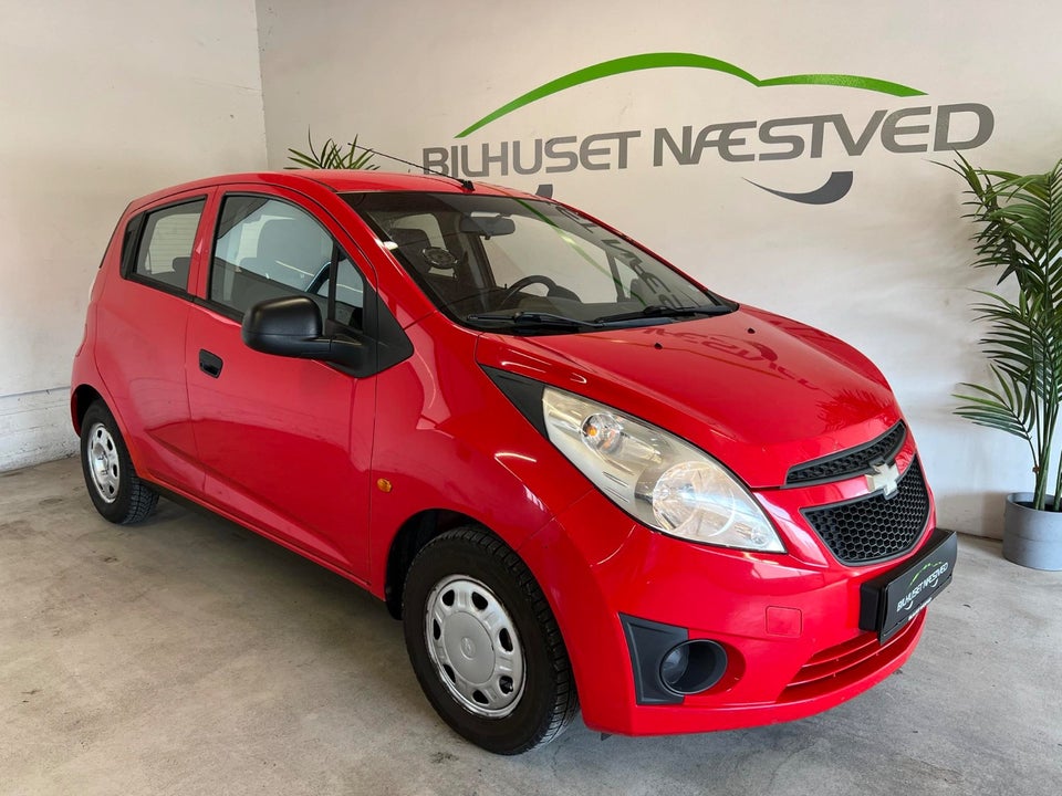 Chevrolet Spark 1,0 LE 5d