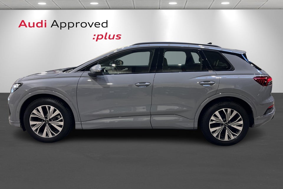 Audi Q4 e-tron 45 Progress 5d