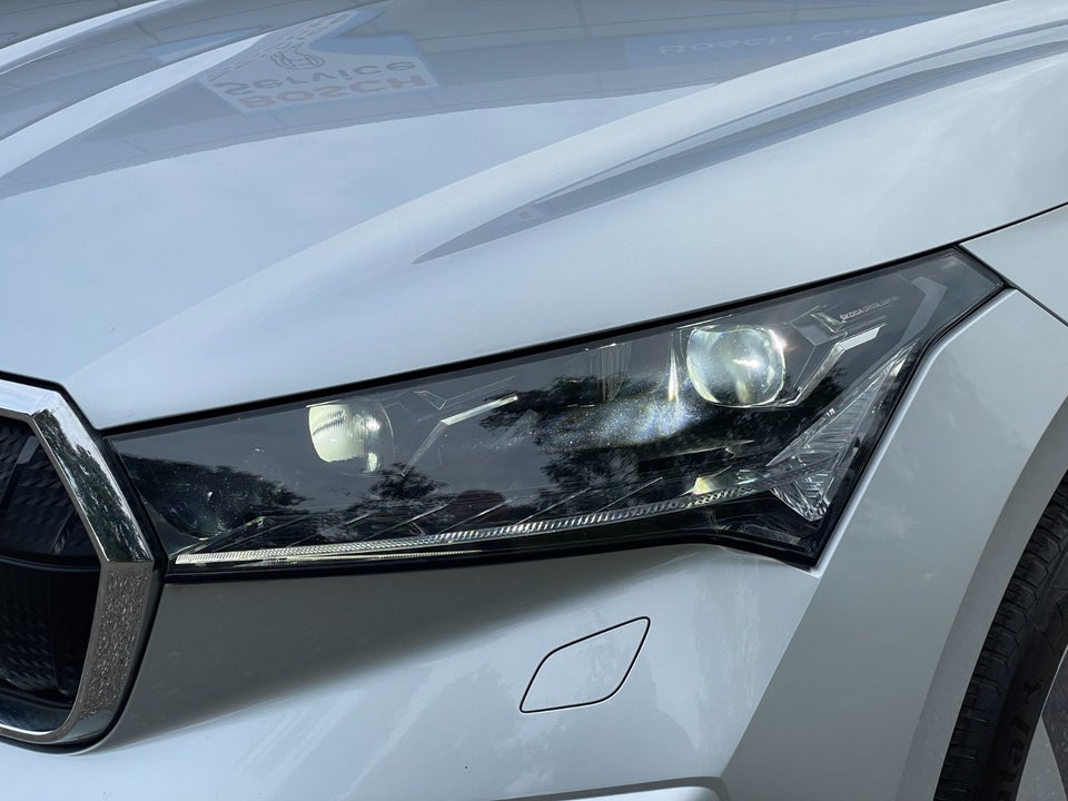 Skoda Enyaq 60 iV Plus 5d