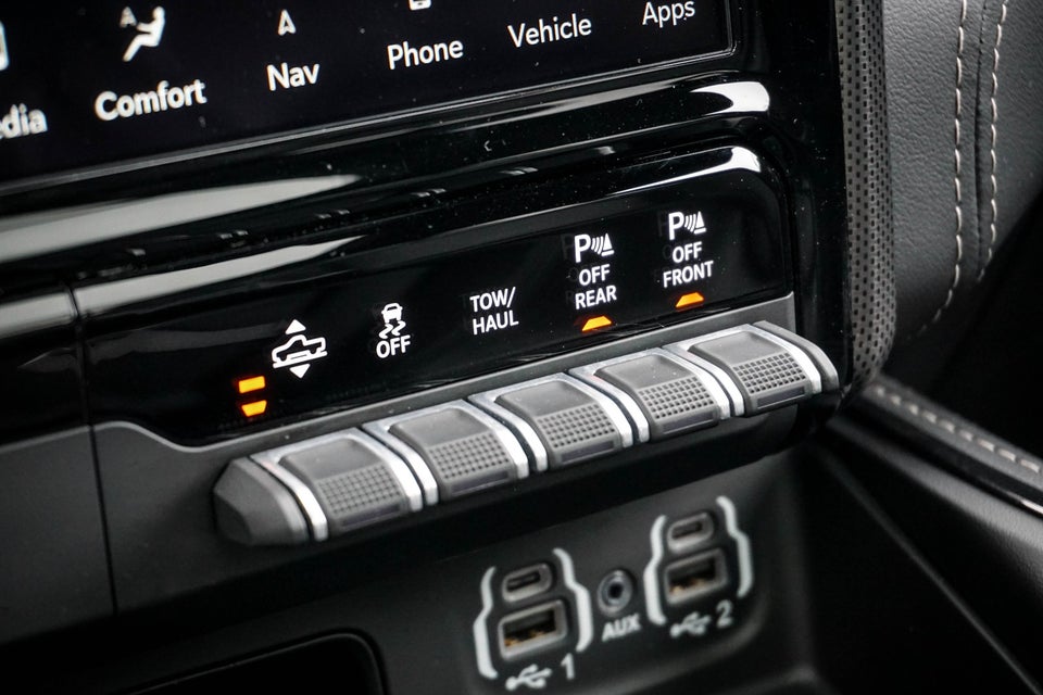 Dodge RAM 1500 5,7 V8 Hemi eTorque Limited Night aut. 4d