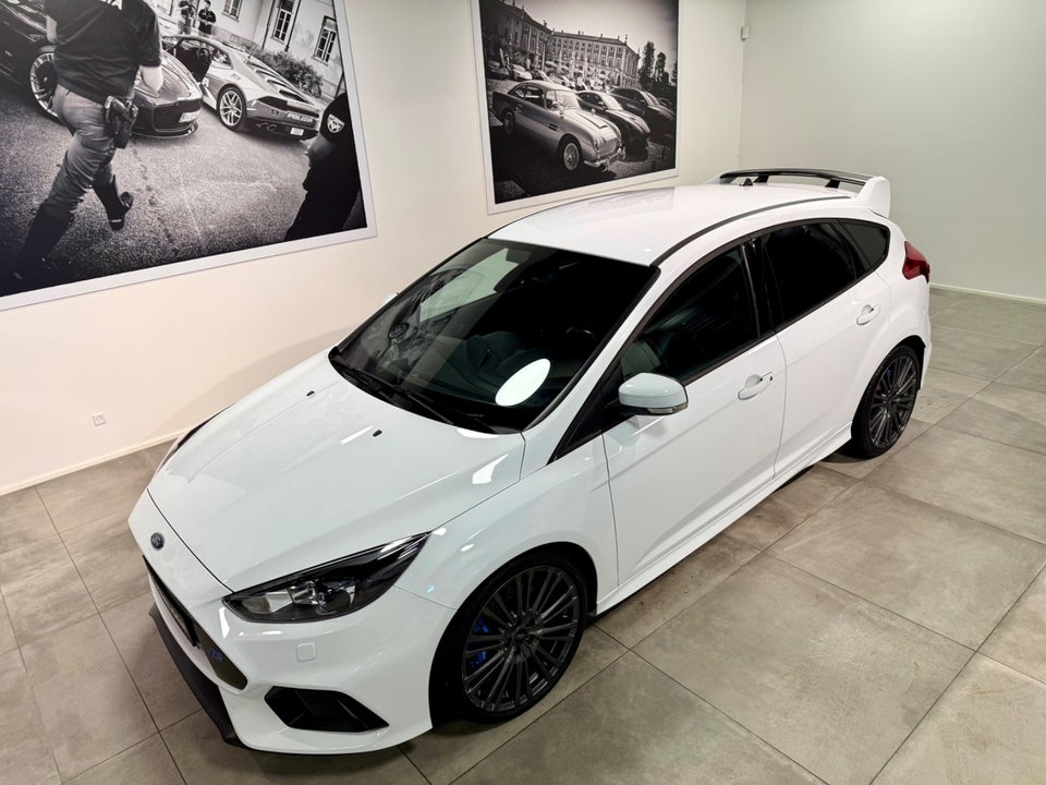 Ford Focus 2,3 SCTi 350 RS 5d