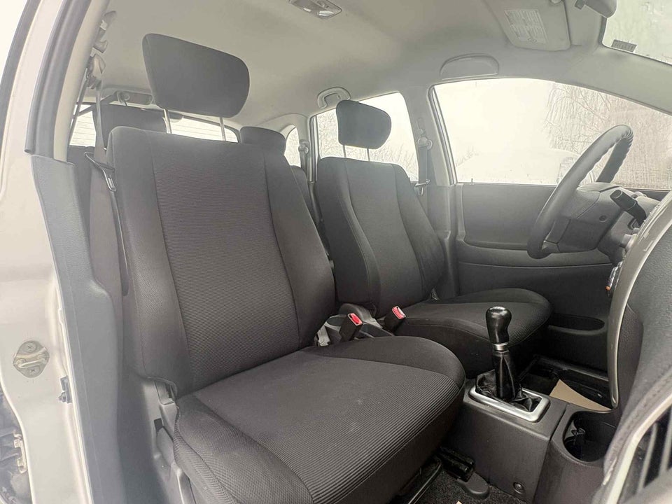 Suzuki Liana 1,6  5d