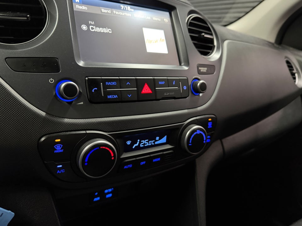 Hyundai i10 1,0 Touch 5d