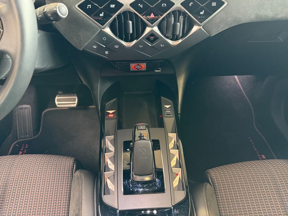 DS DS 3 CrossBack 50 E-Tense Performance Line Pack 5d